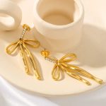 1-Piece-Vintage-Style-Simple-Style-Solid-Color-Plating-304-Stainless-Steel-18K-Gold-Plated-Drop-Earrings-display-picture-3