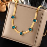 Stainless-Steel-18K-Gold-Plated-Simple-Style-Gold-Plated-Water-Droplets-Artificial-Gemstones-Necklace-display-picture-4