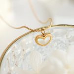 Wholesale-Jewelry-Elegant-Heart-Shape-304-Stainless-Steel-Shell-18K-Gold-Plated-Inlay-Bracelets-Earrings-Necklace_1